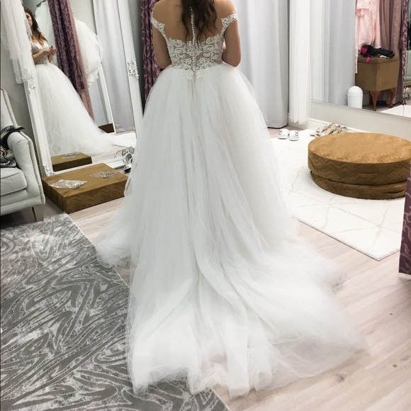 Wedding Dress Lorenzi Rossi MillaNova Ivory Deniz Size 38 - Picture 8 of 14